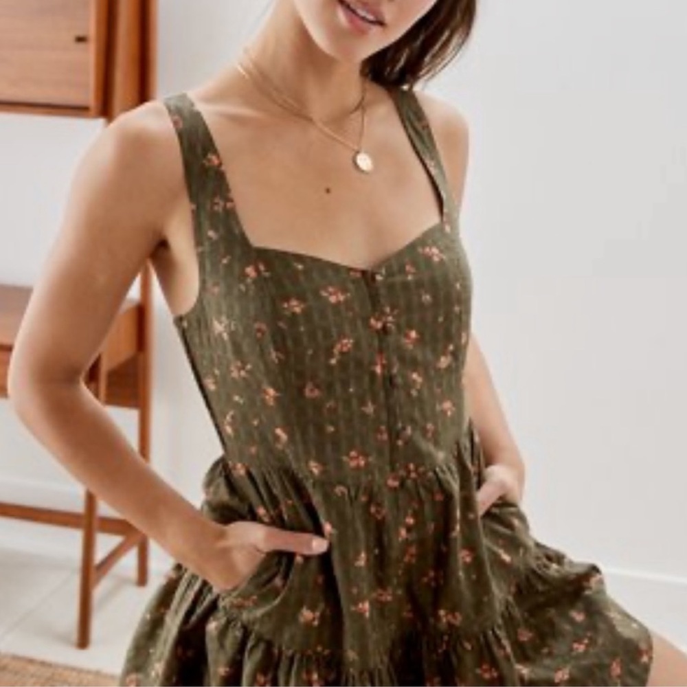 American Eagle Floral Skirty Romper